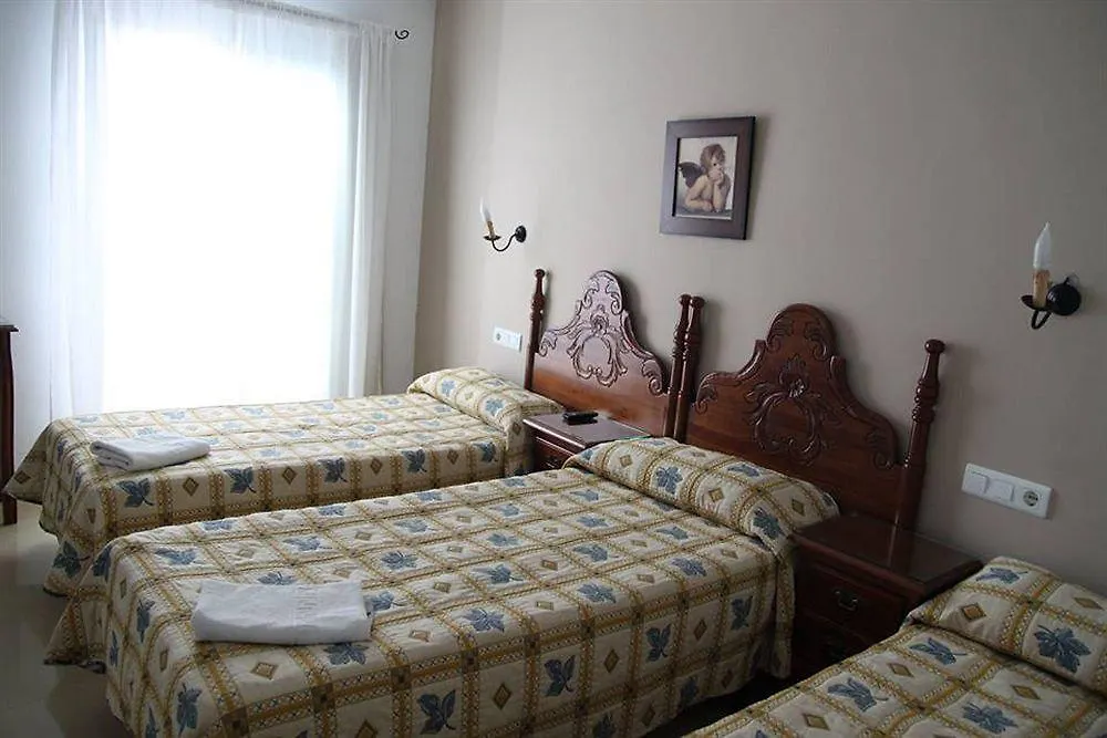 Easy Nerja Bronce Hotell